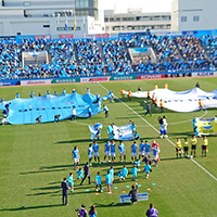 「横浜FC」J2降格
